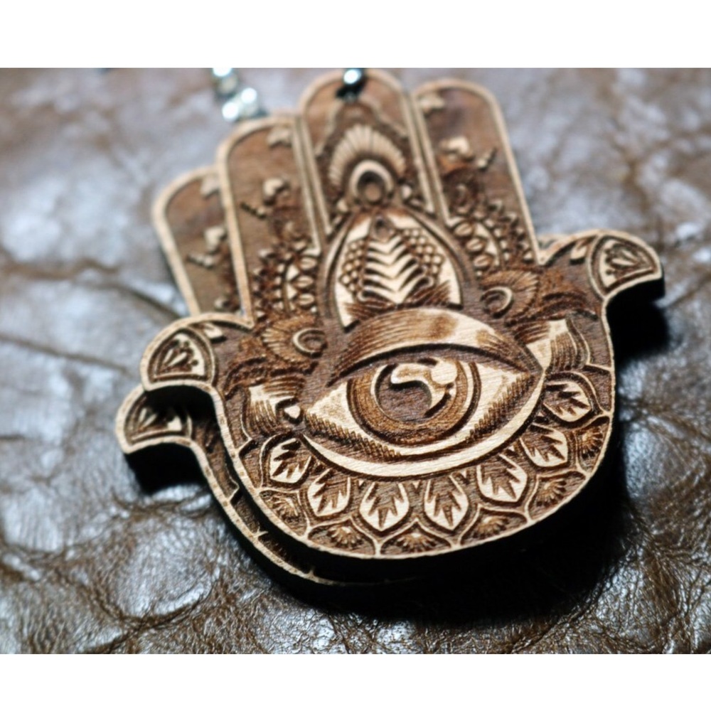 Beautiful Hard Wood Engraved Hamsa Earrings - Picture 2 of 4